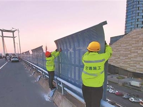 泉州晋江大桥装上声屏障