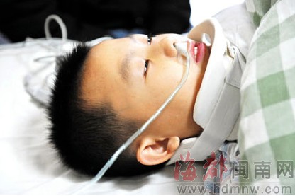 12岁男孩脖颈疼痛以为落枕 两小时后离奇截瘫